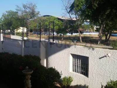 Casa Quinta Villa del Mar Urbanización Canta Claro Maracaibo - 4