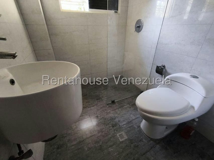 Apartamento (1 Nivel) en Venta en Guaparo, Carabobo - 17