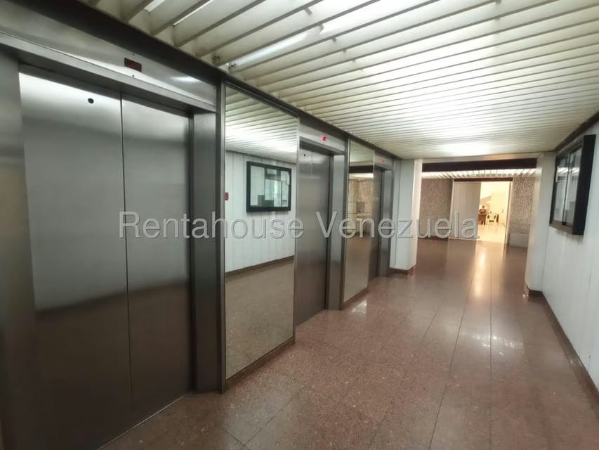 Apartamento (1 Nivel) en Alquiler en Sebucan, Distrito Metropolitano - 17