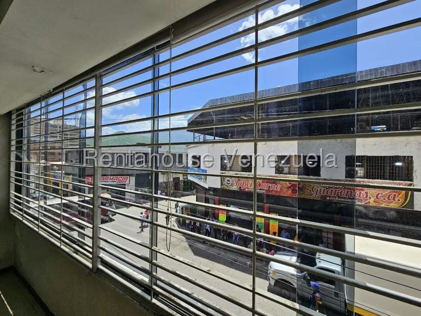 Comercial (Local Comercial) en Venta en Guarenas, Miranda - 28