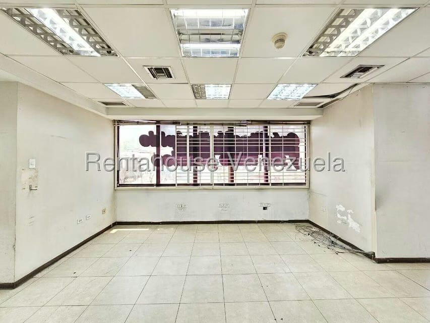 Comercial (Local Comercial) en Venta en Guarenas, Miranda - 10