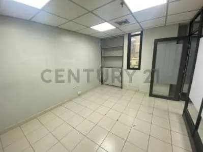 Oficina de 46mts en Alquiler final Av Casanova - 3