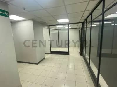 Oficina de 46mts en Alquiler final Av Casanova - 6