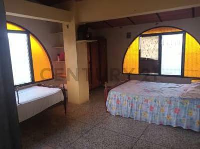 Hermosa Finca en Venta. Ubicación : San Joaquín. - 10