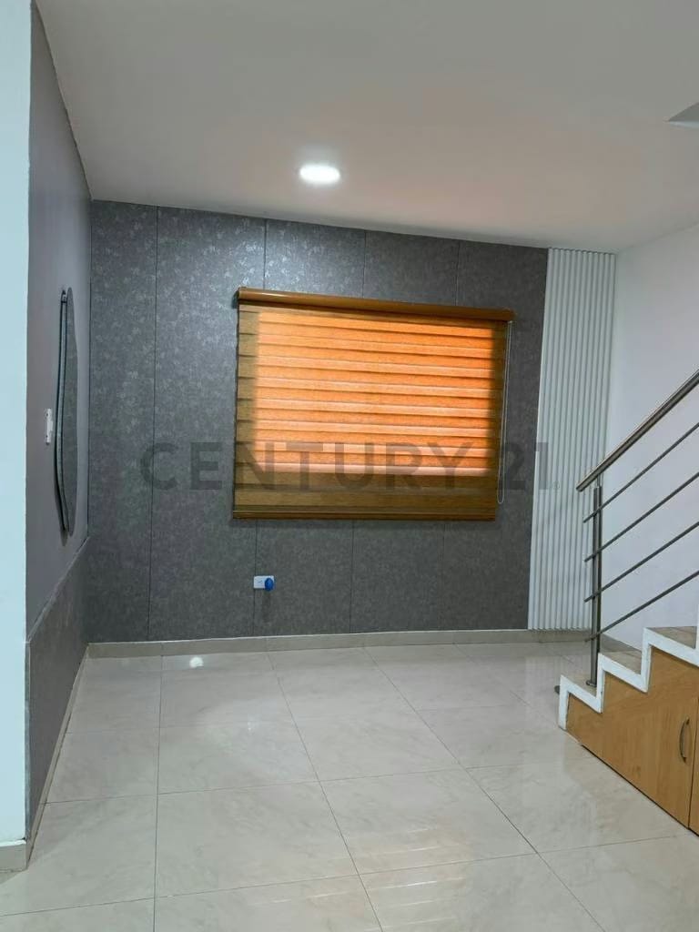 En venta Townhouse Chalet tipo americano en C.R. Agua Santa - 7