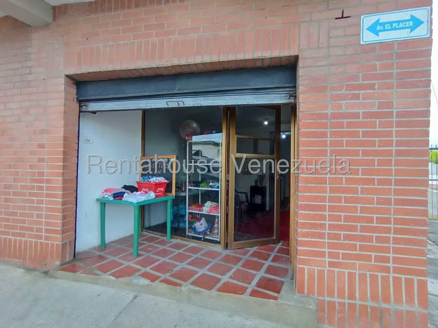 Comercial (Local Comercial) en Alquiler en Almarriera, Lara