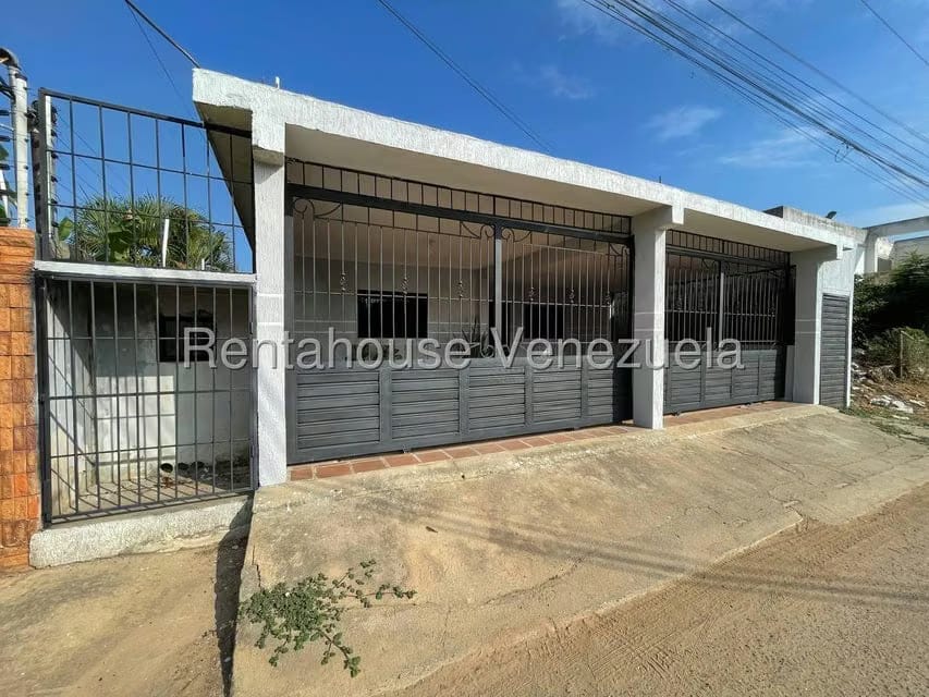 Casa (1 Nivel) en Venta en Avenida 34, Zulia