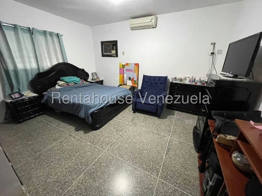 Casa (1 Nivel) en Venta en Avenida 34, Zulia - 12