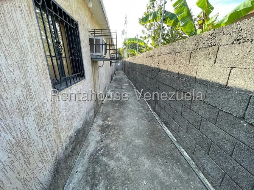Casa (1 Nivel) en Venta en Avenida 34, Zulia - 18
