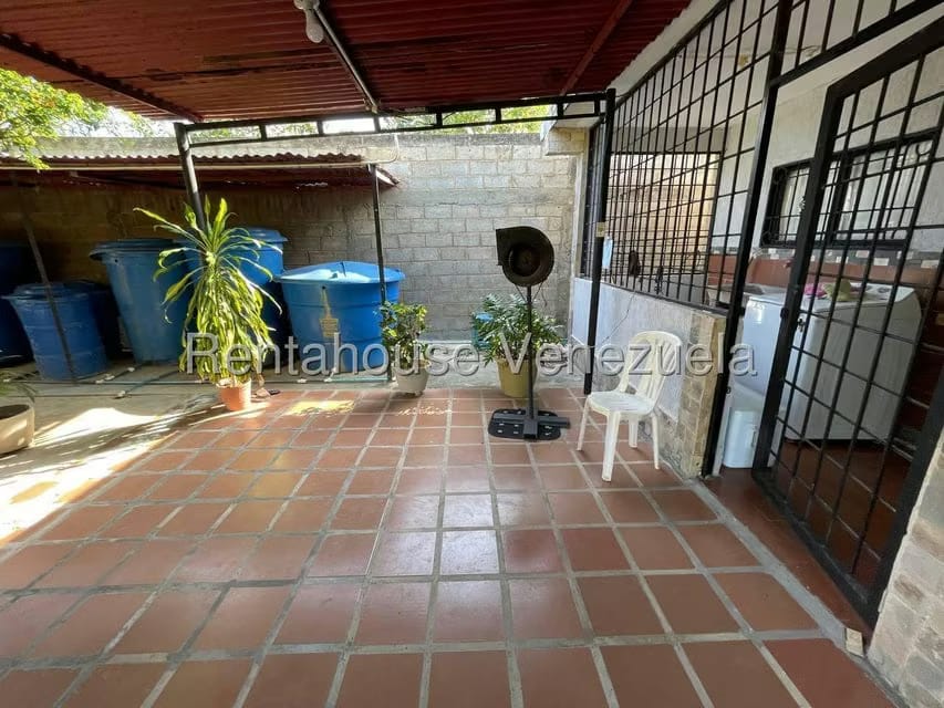 Casa (1 Nivel) en Venta en Avenida 34, Zulia - 23