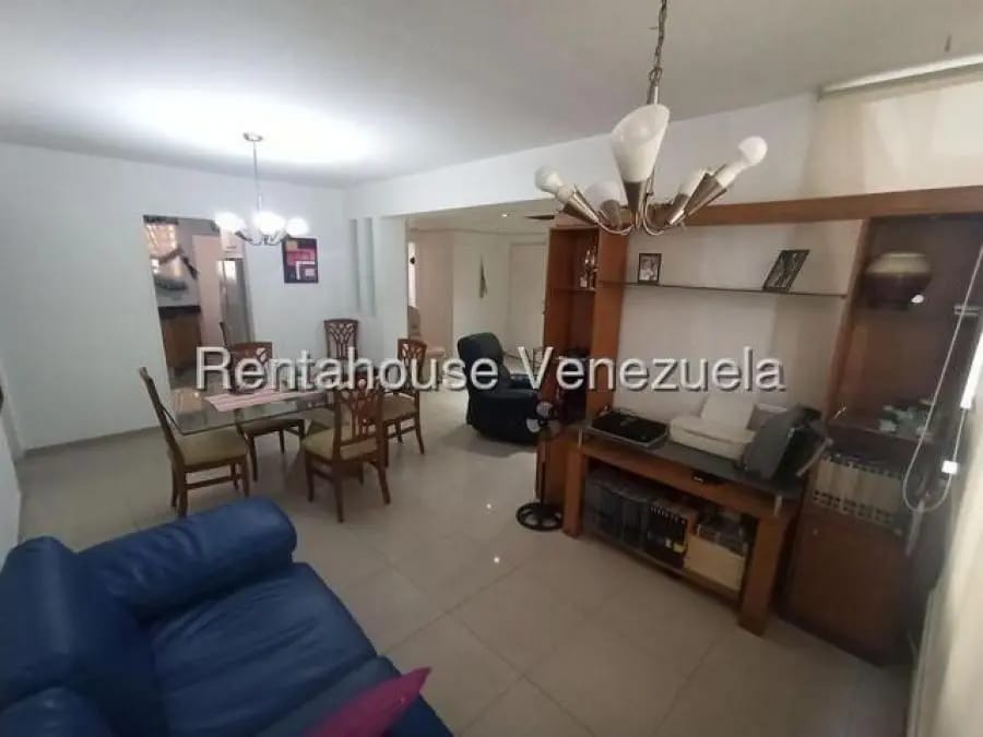 Apartamento en Alquiler en Los Dos Caminos Caracas - 2