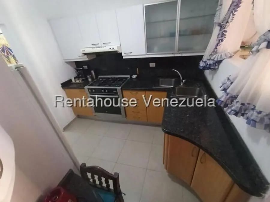 Apartamento en Alquiler en Los Dos Caminos Caracas - 19