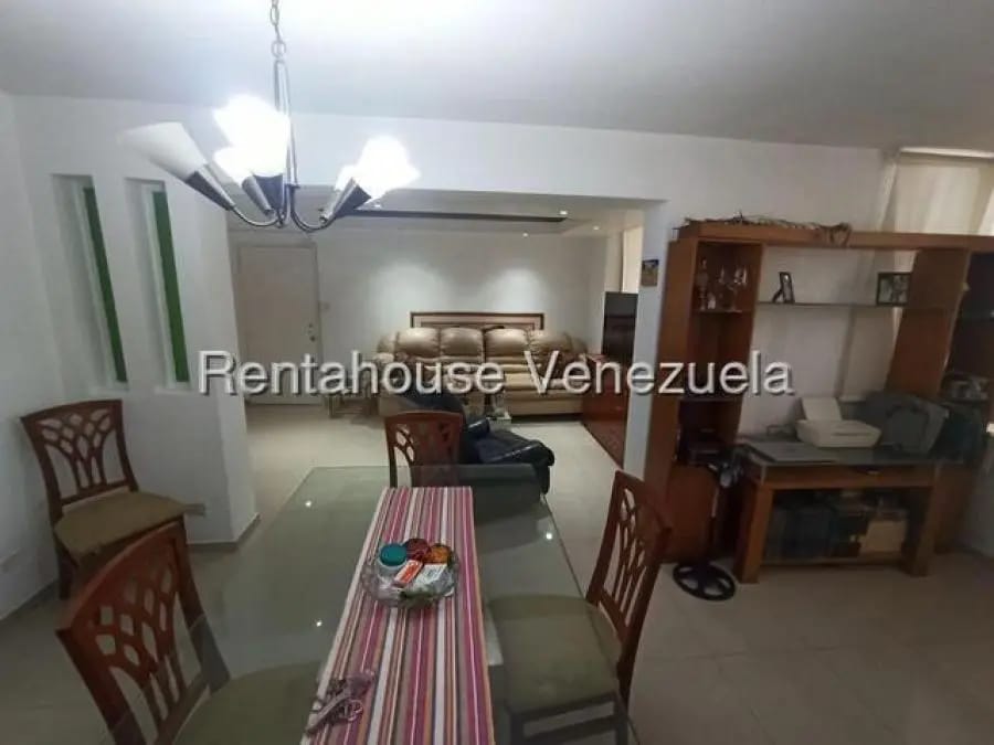 Apartamento en Alquiler en Los Dos Caminos Caracas - 4