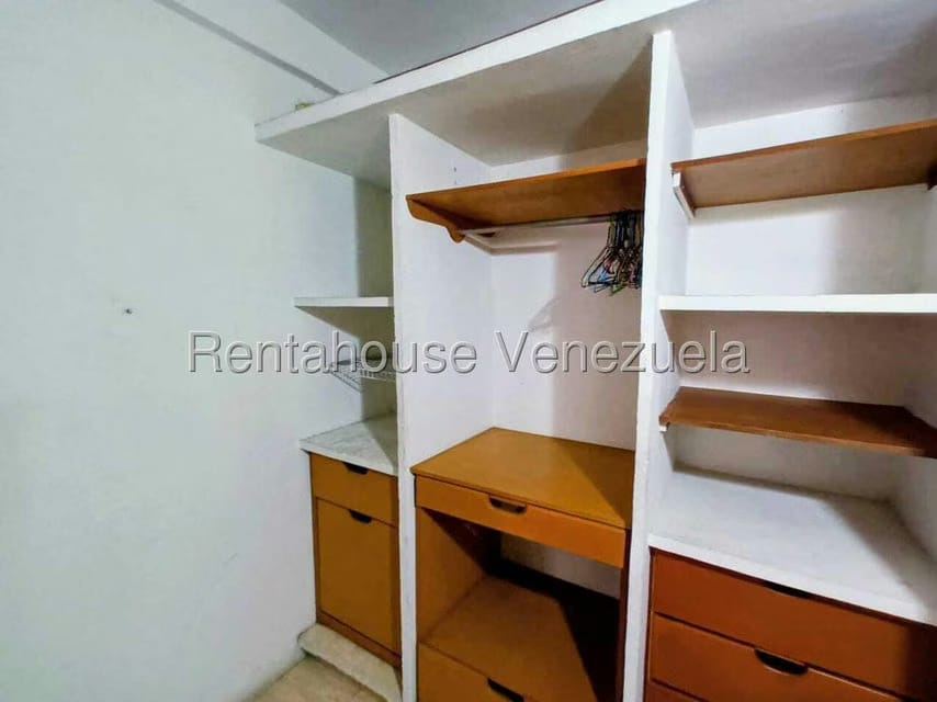 Casa (1 Nivel) en Alquiler en Zona Oeste, Lara - 13