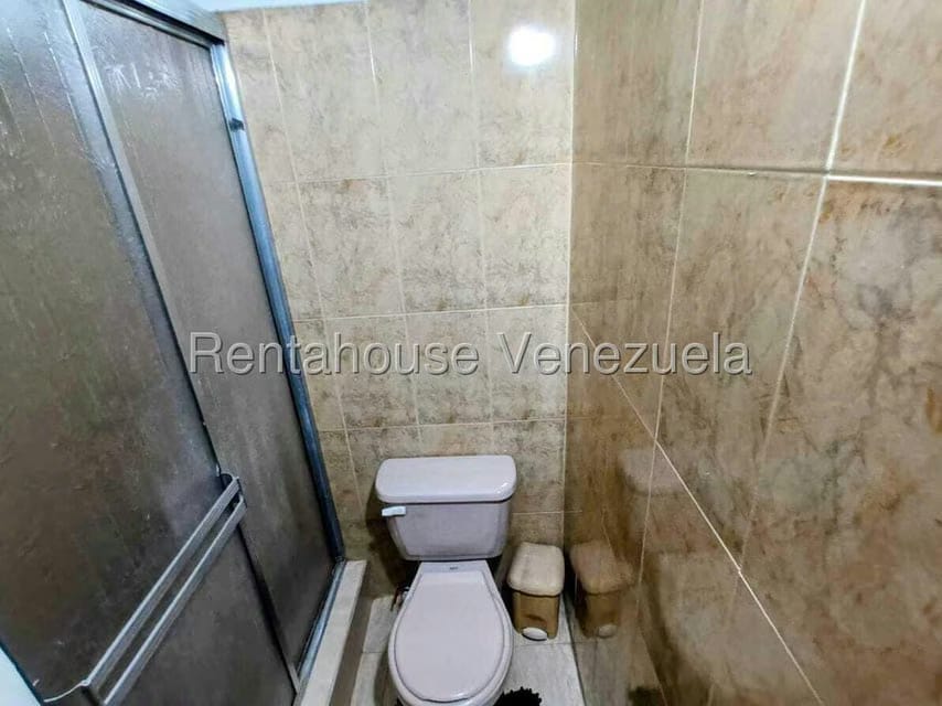 Casa (1 Nivel) en Alquiler en Zona Oeste, Lara - 14