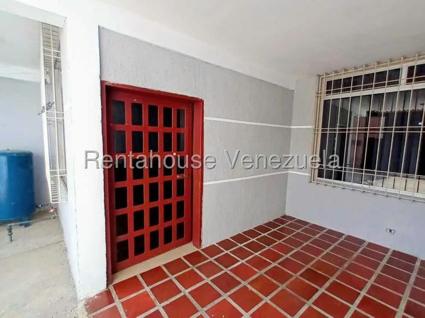 Casa (1 Nivel) en Alquiler en Zona Oeste, Lara - 3
