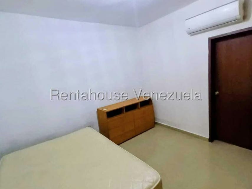 Casa (1 Nivel) en Alquiler en Zona Oeste, Lara - 23
