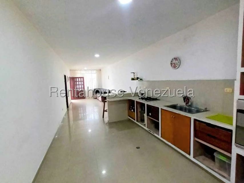 Casa (1 Nivel) en Alquiler en Zona Oeste, Lara - 6