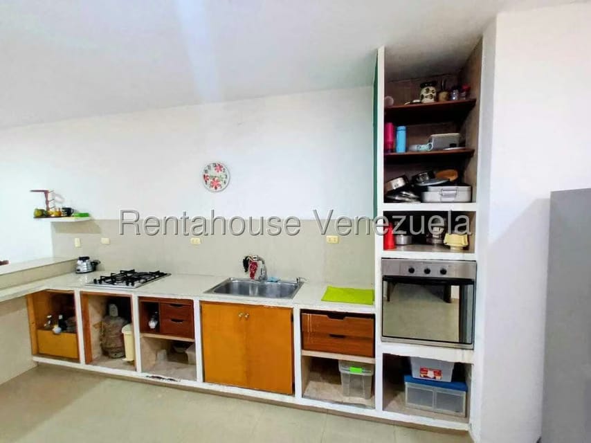 Casa (1 Nivel) en Alquiler en Zona Oeste, Lara - 7