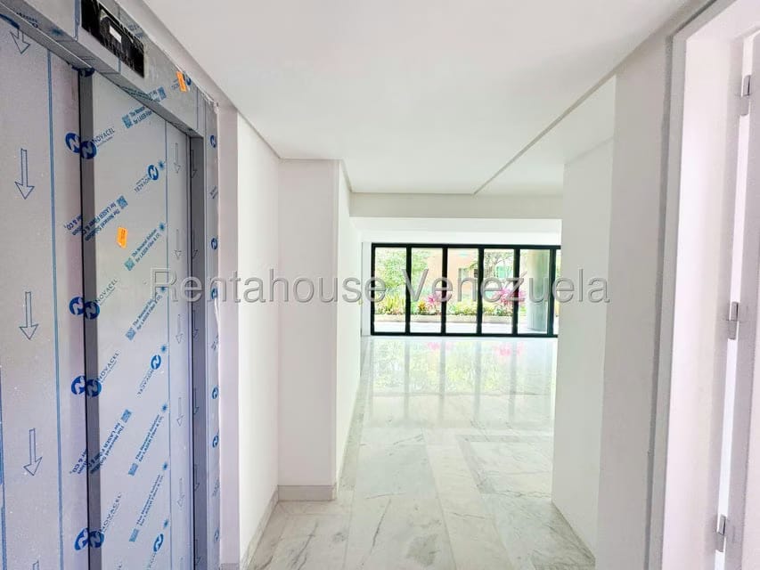 Apartamento (1 Nivel) en Venta en Los Naranjos de Las Mercedes, Distrito Metropolitano - 8