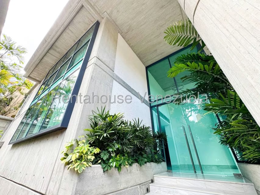 Apartamento (1 Nivel) en Venta en Los Naranjos de Las Mercedes, Distrito Metropolitano - 2