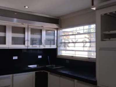 Promocion especial por pocos dias! Nuevo precio! En Venta Terreno con Edificio - 4