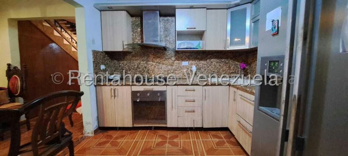 Casa (Duplex) en Venta en Monte Claro, Zulia - 14