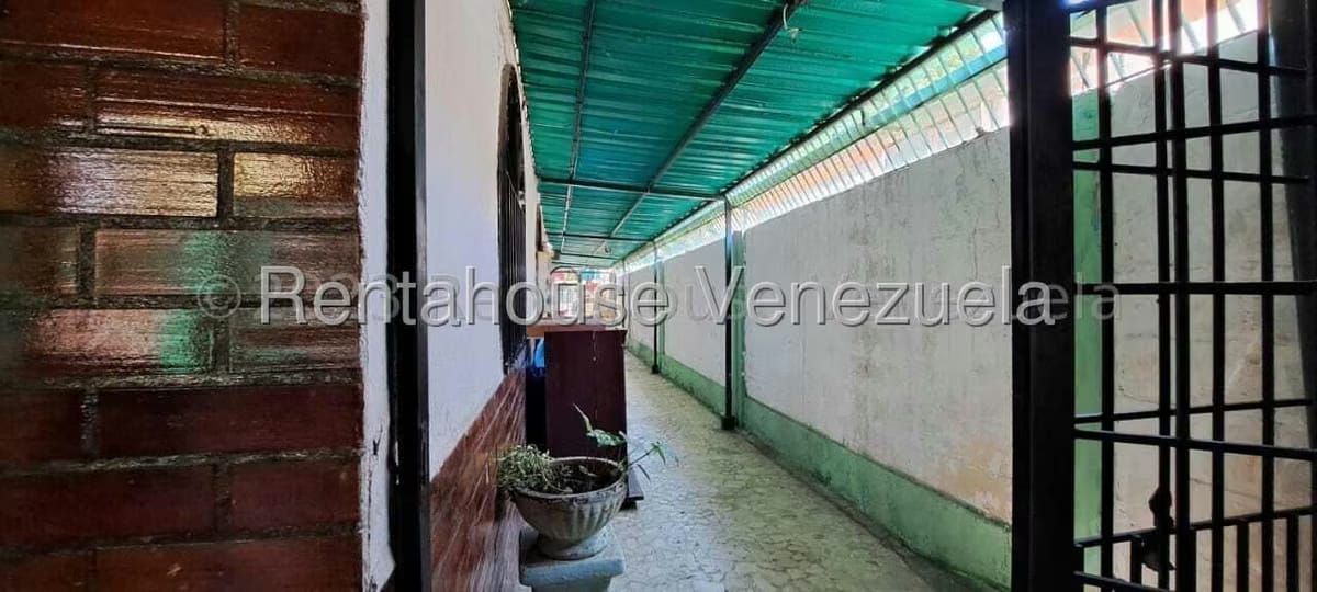 Casa (Duplex) en Venta en Monte Claro, Zulia - 26