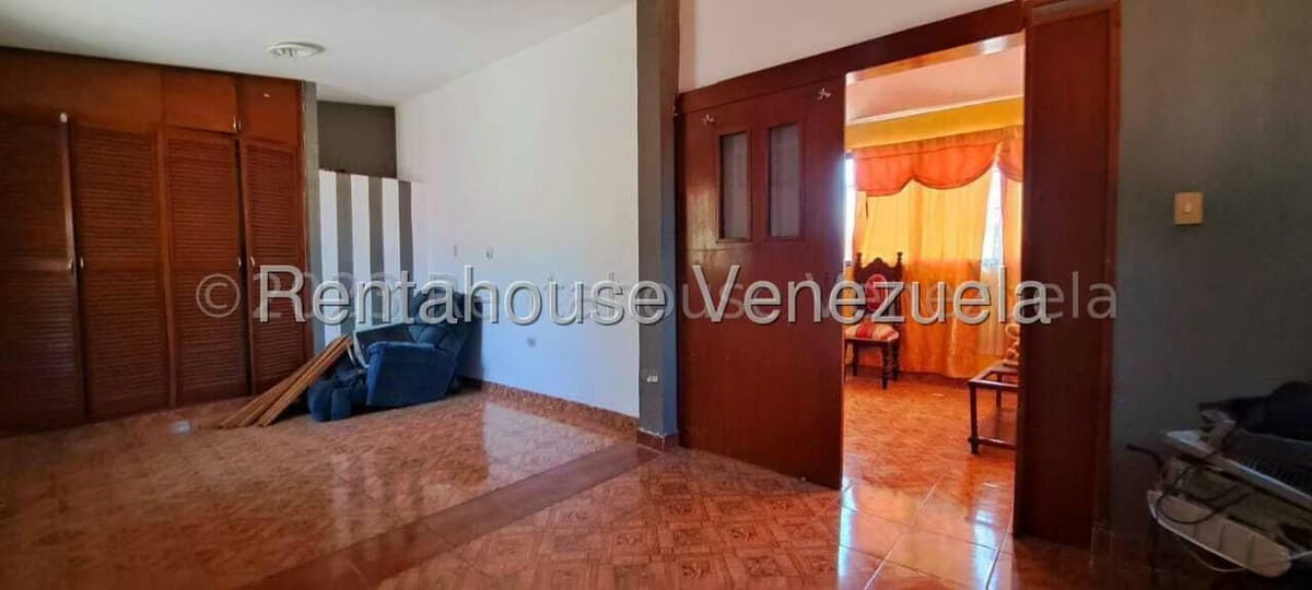 Casa (Duplex) en Venta en Monte Claro, Zulia - 29