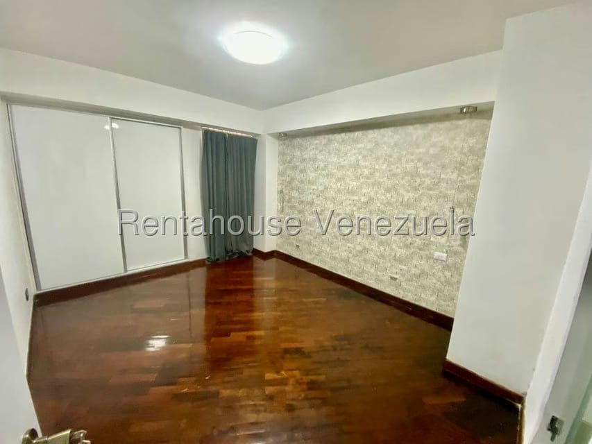 Apartamento (1 Nivel) en Alquiler en Manzanares, Distrito Metropolitano - 13