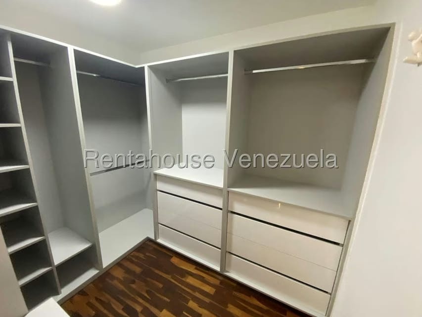 Apartamento (1 Nivel) en Alquiler en Manzanares, Distrito Metropolitano - 16