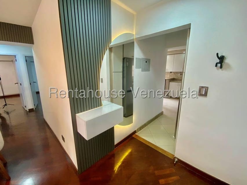 Apartamento (1 Nivel) en Venta en Manzanares, Distrito Metropolitano - 2