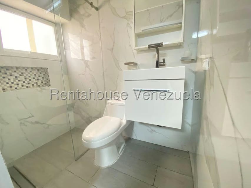 Apartamento (1 Nivel) en Venta en Manzanares, Distrito Metropolitano - 17