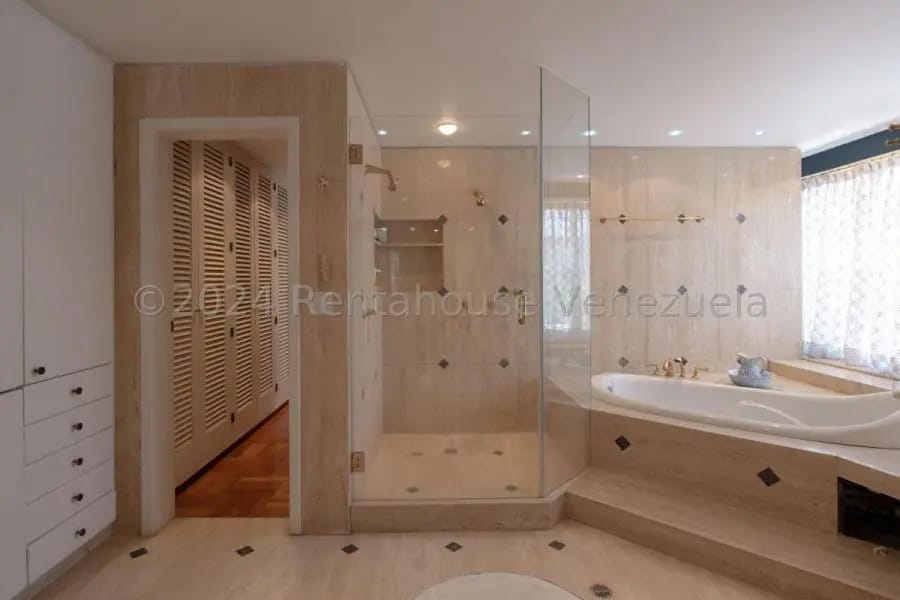 Casa en Venta en Los Chorros Caracas - 17