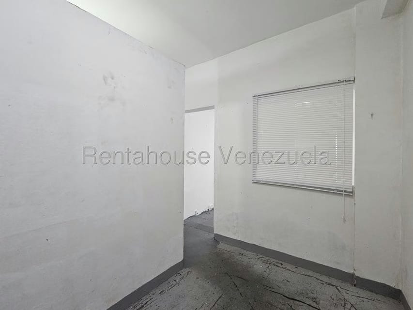Comercial (Local Comercial) en Alquiler en Del Este, Lara - 19
