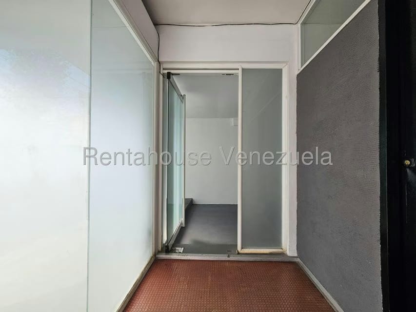 Comercial (Local Comercial) en Alquiler en Del Este, Lara - 5