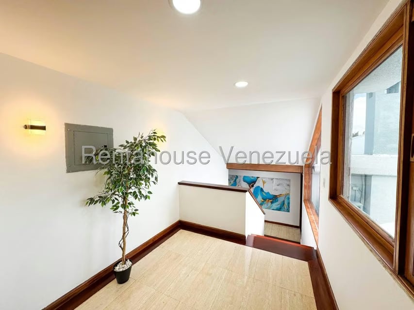 Casa (Contemporaneo) en Venta en Las Marias, Distrito Metropolitano - 23