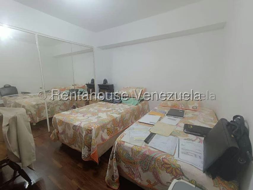 Apartamento (1 Nivel) en Venta en Santa Eduvigis, Distrito Metropolitano - 30