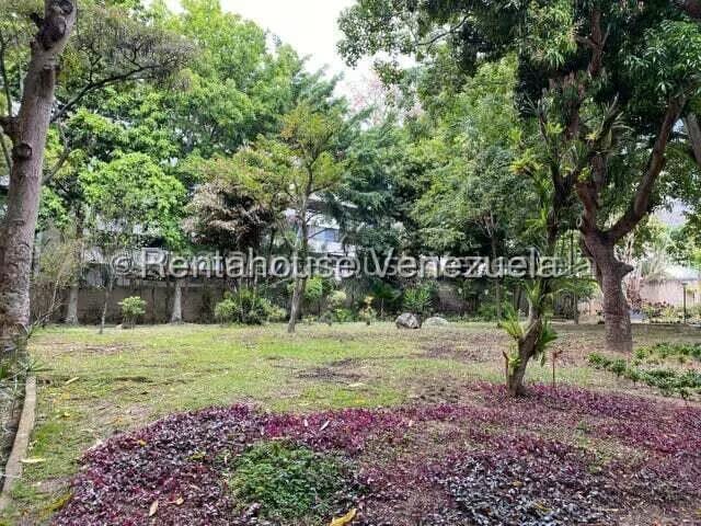 Apartamento (1 Nivel) en Venta en Santa Eduvigis, Distrito Metropolitano - 39