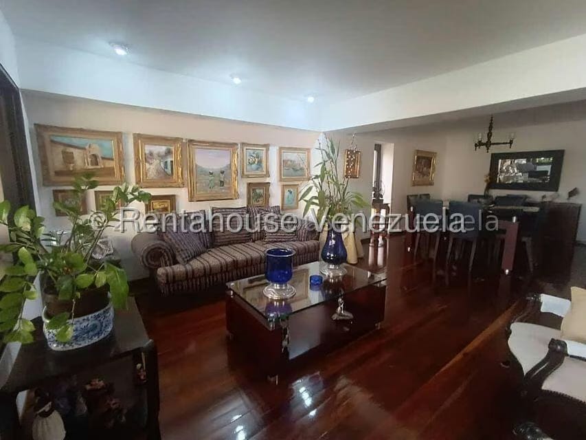Apartamento (1 Nivel) en Venta en Santa Eduvigis, Distrito Metropolitano - 7
