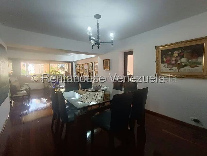 Apartamento (1 Nivel) en Venta en Santa Eduvigis, Distrito Metropolitano - 9
