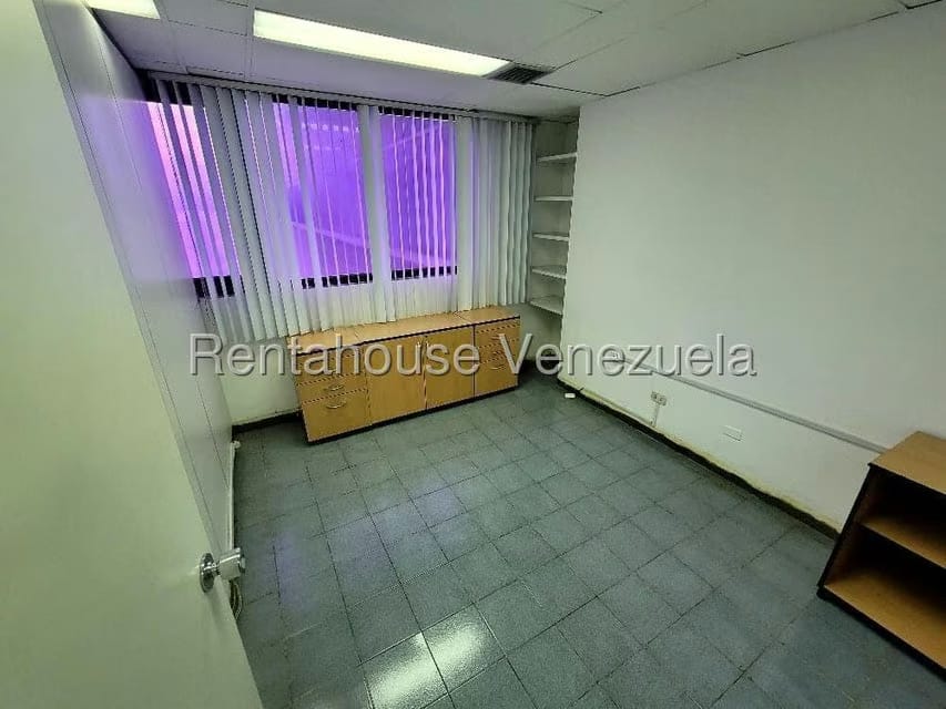 Comercial (Oficina) en Venta en Chuao, Distrito Metropolitano - 7