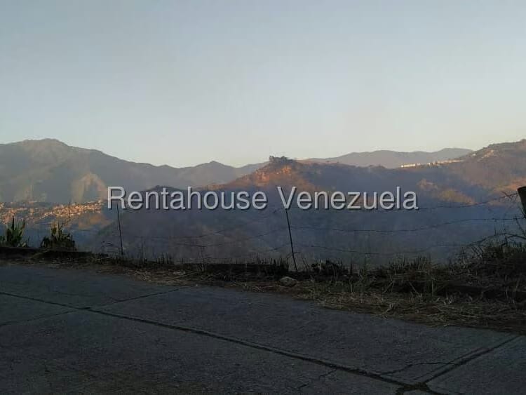 Terreno (Residencial) en Venta en Caicaguana, Distrito Metropolitano - 3