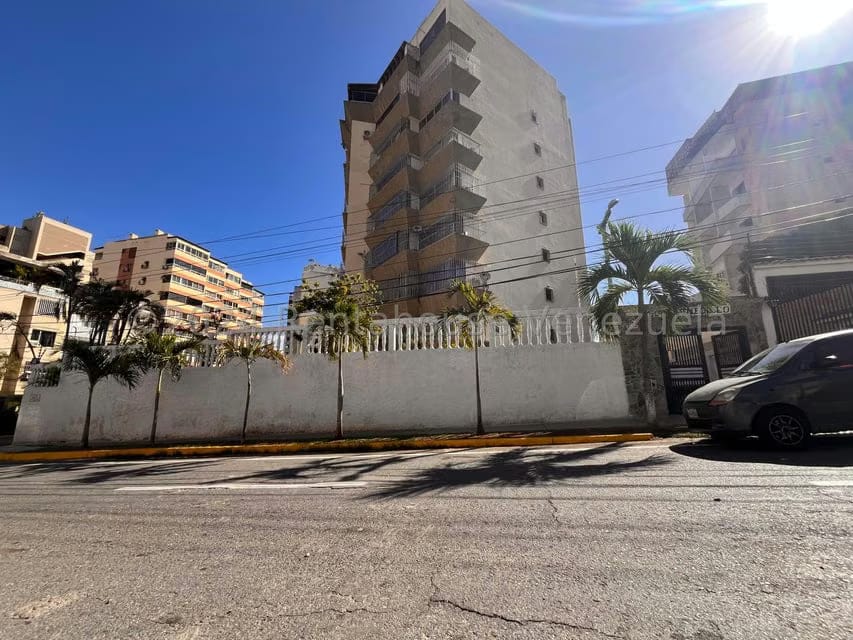 Apartamento (Duplex) en Venta en Playa Grande, Vargas - 43