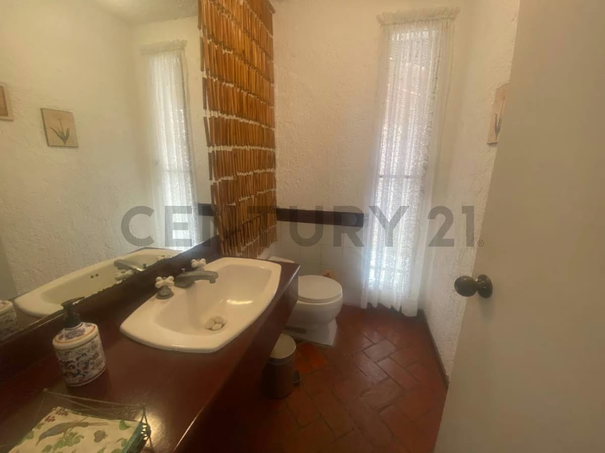 Se Vende Casa Quinta El Hatillo. El Arroyo 2 - 16