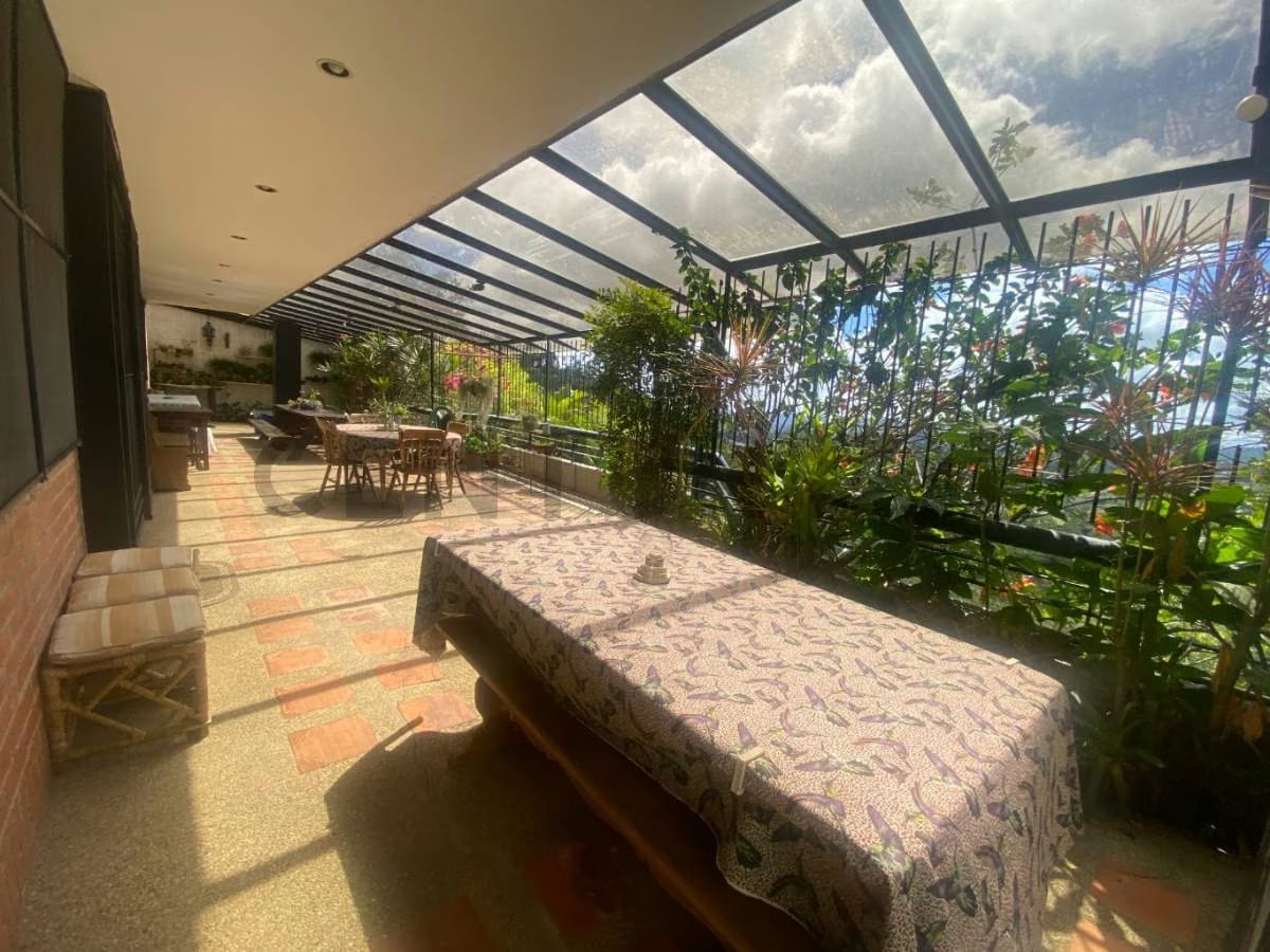 Se Vende Casa Quinta El Hatillo. El Arroyo 2 - 57