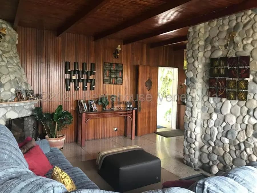 Casa en Venta en La Suiza San Antonio de Los Altos - 13
