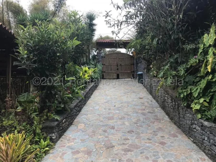 Casa en Venta en La Suiza San Antonio de Los Altos - 9