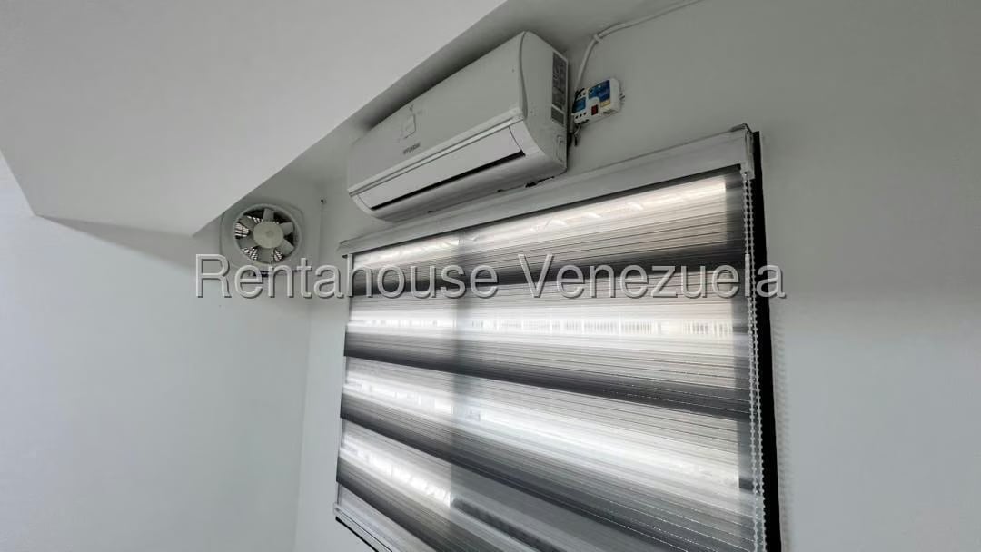 Apartamento (1 Nivel) en Alquiler en Parroquia La Candelaria, Distrito Metropolitano - 21