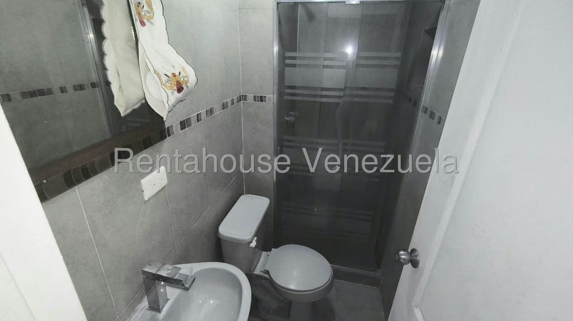 Apartamento (1 Nivel) en Venta en Mampote, Miranda - 15